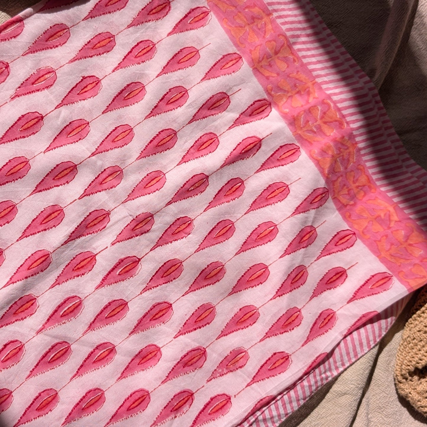 Pink Petal - Sarong